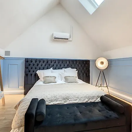 De La Tour Eiffel Bed & Breakfast